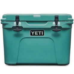 YETI Tundra 35 -Simms || Orvis || Patagonia Sales 200615 Tundra 35 Front Aquifer Blue 1680x1024 1