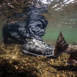 Patagonia Foot Tractor Wading Boot Aluminum Bar -Simms || Orvis || Patagonia Sales 231 patagonia foot tractor wading boot aluminum bar forge grey 09