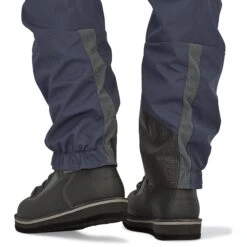 Patagonia Foot Tractor Wading Boot Felt -Simms || Orvis || Patagonia Sales 231 patagonia foot tractor wading boot felt forge grey 08