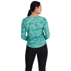 Simms Women's Challenger Solar Crew -Simms || Orvis || Patagonia Sales 231 simms womens challenger solar crew gulf blue daze 03