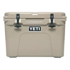 YETI Tundra 35 -Simms || Orvis || Patagonia Sales 51j0N vj8pL. SL1000