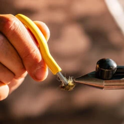 Loon Outdoors Loon Ergo Dubbing Pick -Simms || Orvis || Patagonia Sales Ergo Dubbing Pick alt 4 1000x 2d941184 280b 4069 b7f4 28ab838b386a