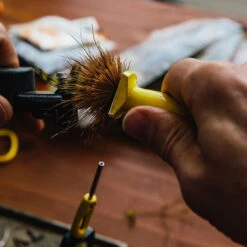 Loon Outdoors LOON ERGO HAIR PACKER -Simms || Orvis || Patagonia Sales Ergo Hair Packer alt 1 1000x 94add2eb fd67 4c43 855f 5cb68f439c39