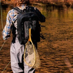 Loon Outdoors LOON MAGNETIC NET RELEASE -Simms || Orvis || Patagonia Sales Magnetic Net Release alt 2 1000x 496dfb67 17e5 440f a70b 9d44e655ec17