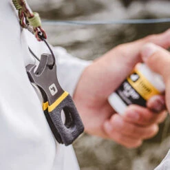 Loon Outdoors LOON ICONIC KIT 9 Loon Outdoors LOON ICONIC KIT -Simms || Orvis || Patagonia Sales Nip N Sip XL alt 2 1000x bad66340 3298 43cc b945 07cf36132e57