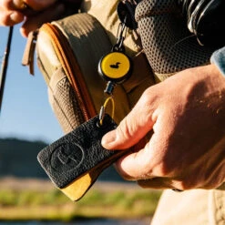 Loon Outdoors LOON ESSENTIALS KIT -Simms || Orvis || Patagonia Sales Rogue Zinger alt 2 1000x 7902f610 e81a 4643 ac07 eb8230d7a2b0