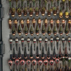 UMPQUA UPG FOAM WATERPROOF ESSENTIAL FLY BOX -Simms || Orvis || Patagonia Sales UFM04825 75654.1681233655