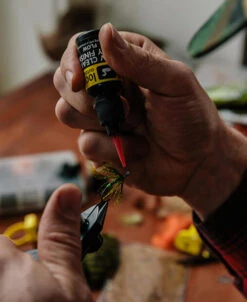 Loon Outdoors LOON UV FLY TYING KIT (1/2 OZ) -Simms || Orvis || Patagonia Sales UV Clear Fly Finish alt 2 1000x dbbc33a8 3325 423c bbaf 0a152d212a7e
