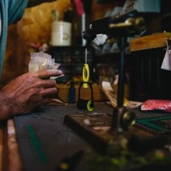 Loon Outdoors LOON ERGO BOBBIN -Simms || Orvis || Patagonia Sales ergo bobbin alt 2 1200x f34d63be 0541 4766 ad38 1682cfc40ae4