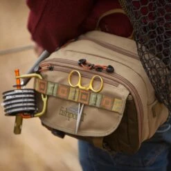 Fishpond Blue River Chest/Lumbar Pack -Simms || Orvis || Patagonia Sales p 8b3dc154 3a81 4597 9d49 931110383940